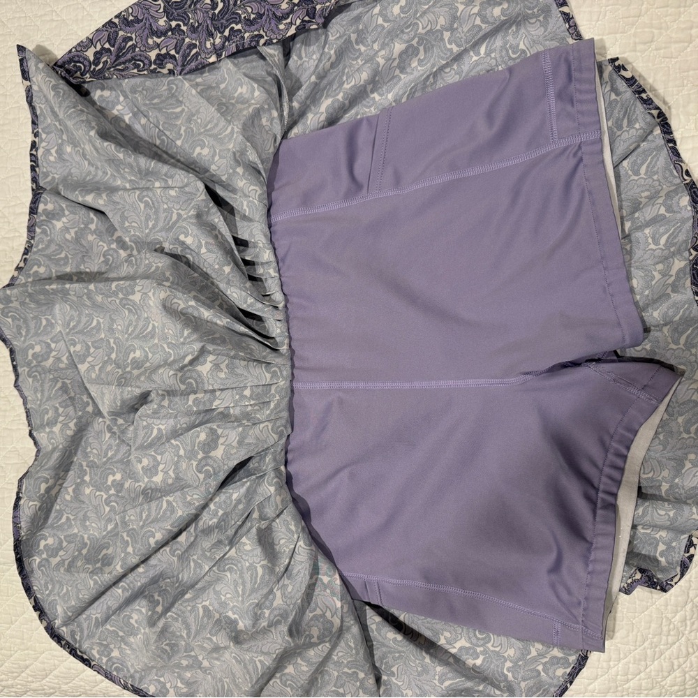 Tuckernuck lilac vine Medium 14in Tennis Skort - Picture 5 of 7
